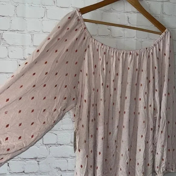 Pink Smocked Sleeve Top​ Puffey sleeves - Picture 7 of 10